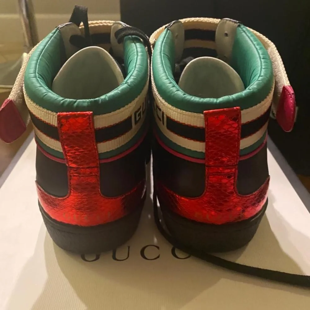 Gucci Mens Black Ace sneakers in soft leather w Web bands nylon NIB New in Box - Picture 4 of 11